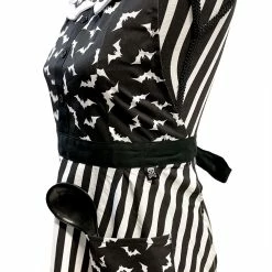 Luna Bats Apron 7 Luna Bats Apron -Sourpuss shop E07AC331 62E4 47D0 9A04 9881D15AFF45