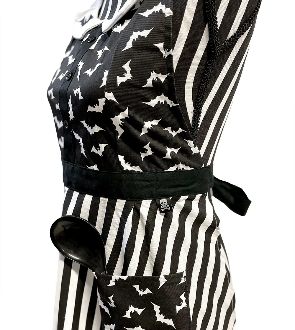 Luna Bats Apron 4 Luna Bats Apron - Image 4